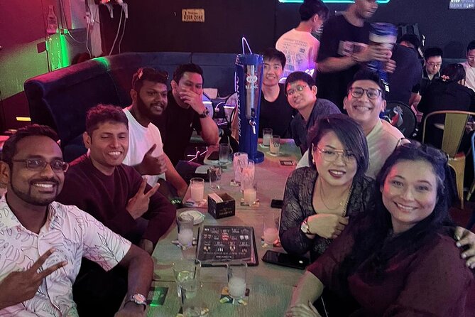Party Singapore Bespoke Pub Crawl - The first 90 minutes at Mama Diam