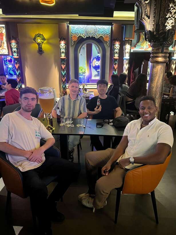 Party Singapore Bespoke Pub Crawl - Should you book the Party Singapore Bespoke Pub Crawl?