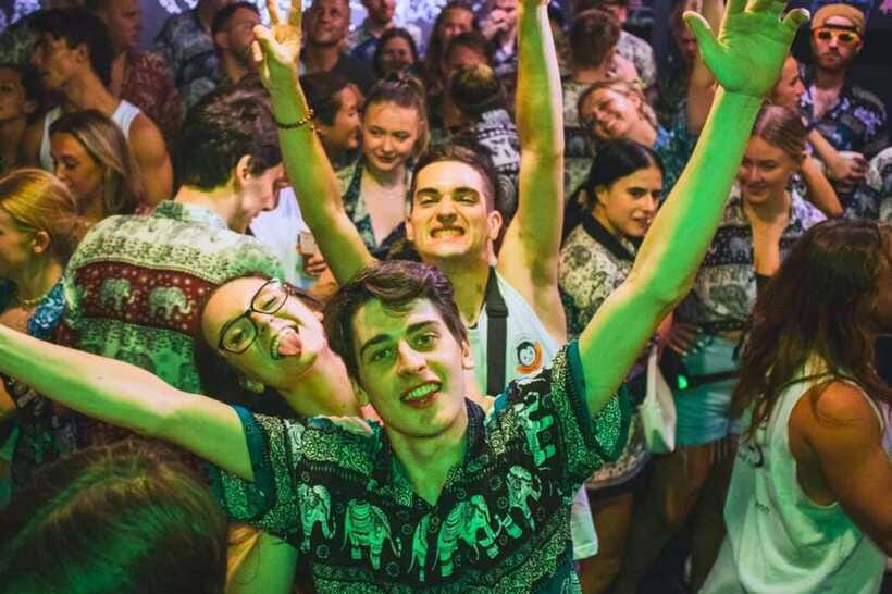 Phnom Penh Pub Crawl with Free Mad Monkey Singlet - Drinks, free shots, and the real cost of the night