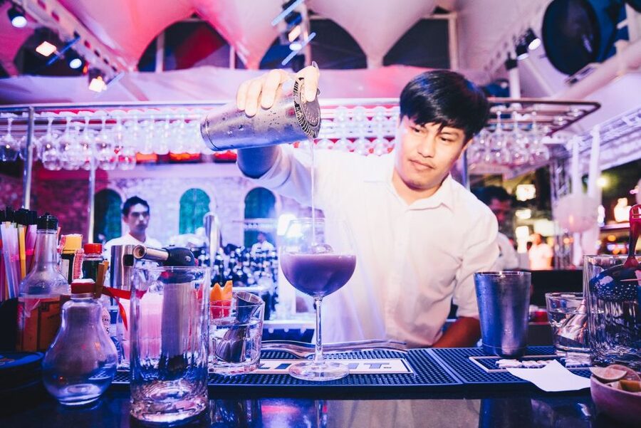 Phuket: Bar Crawl Tour - Should you book the Bangla Road bar crawl?