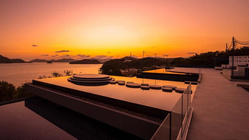 Phuket: Tu Bar Rooftop at Sri Panwa F&B Packages - Who will enjoy Tu Bar most