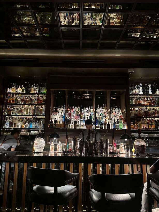 Poblacion Makati Bar Hopping Experience - Who will enjoy this night most