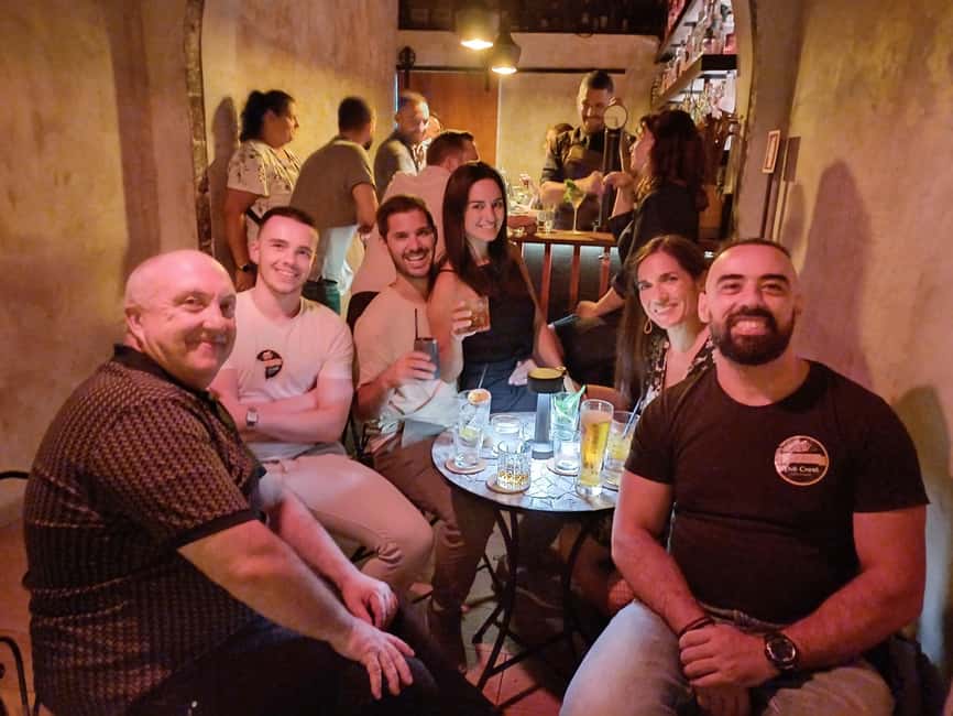 Ponta Delgada: Pub Crawl Tour as Locals from Azores - What the small group changes