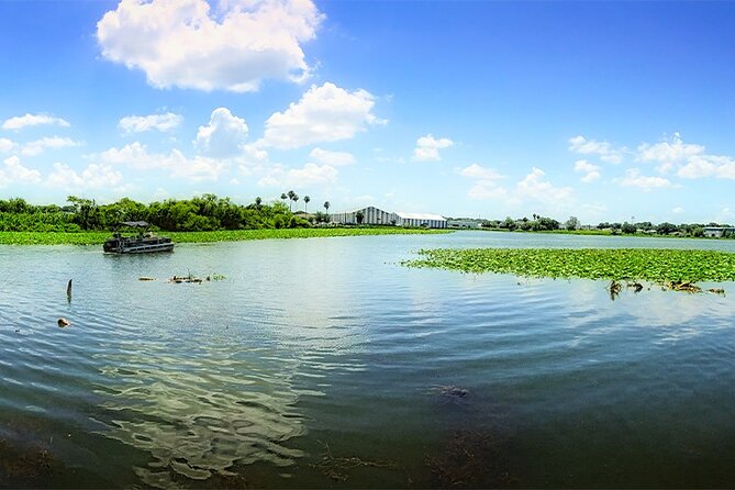 Pontoon Pub Crawl, 5 Lakeside Pubs and Restaurants Visit by Boat - Key points at a glance