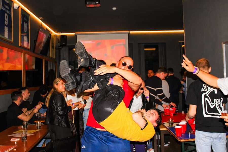 Porto: 4 Bar Pub Crawl, 7 Drinks, & Skip-the-Line Club Entry - Who will enjoy this Porto night out