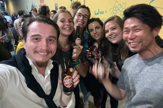 Porto Pubcrawl: 5h,7 Drinks,4 bars &Skip the line Club Entry - What the seven included drinks are worth