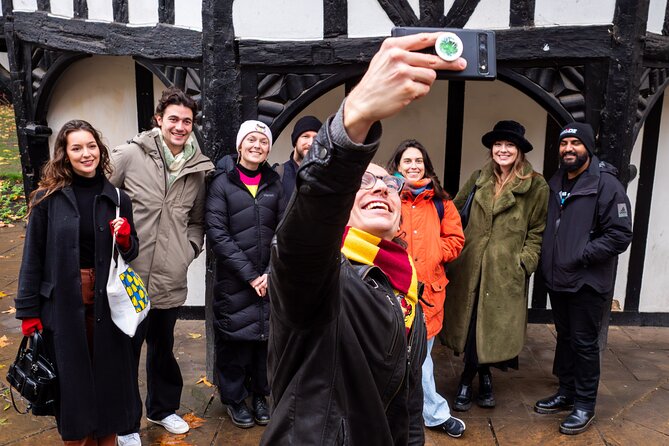Potter Pub Tour for Muggles: London - Four drinks, extra cost, and the value of $43.87