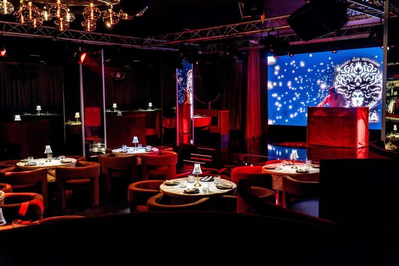 Prague: Cabaret Show at Medusa - Nightlife Prague - Food and Cocktails Are Separate