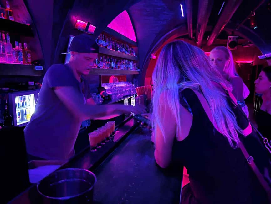 Prague: Pub Crawl with Shots & Entrance to Rooftop Club - What the bar crawl is really like