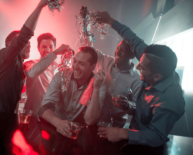 Private Pub / Bar Crawl Group Size 6-20 people - Four or five bars, each with a different mood