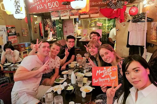 [Private]Shinjuku Golden Gai Bar Hopping w/ Japanese Local Guide - Entering Golden Gai one small bar at a time