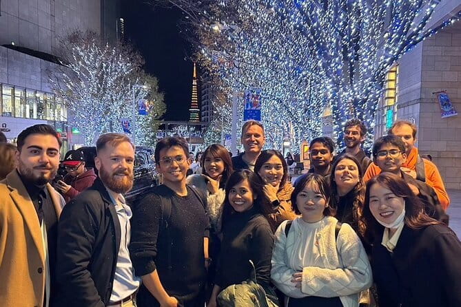 [Private]Shinjuku Golden Gai Bar Hopping w/ Japanese Local Guide - Who will enjoy this most