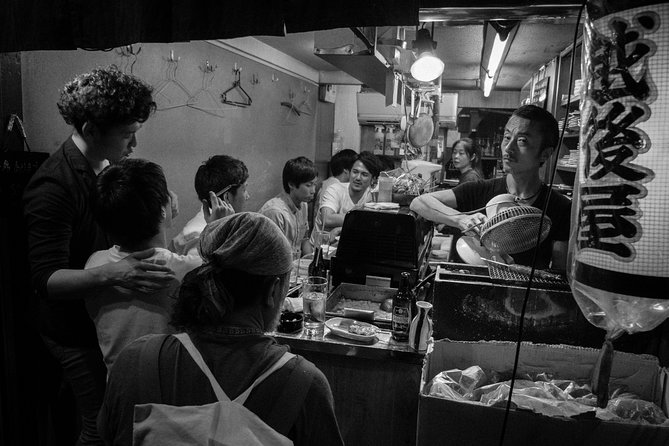 Private Shinjuku Nightlife Walking Tour & Golden-Gai Bar Crawl - Omoide Yokocho and its food stalls