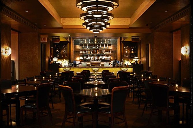 Private Speakeasy Pub Crawl in Chicago with Local Historian - What the guides add to the night