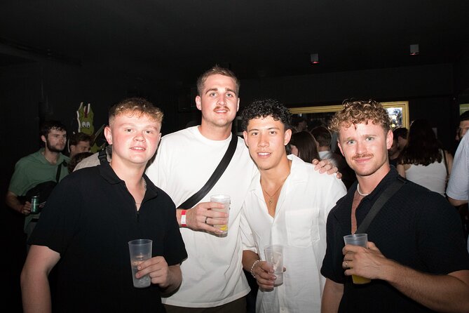 Pub Crawl Barcelona: 4 nightclubs + shots + skip-the-line entry - Three bars, three shots, and a moving social scene