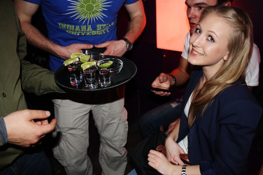Pub Crawl Cologne Including Admission Fee for Bars and Shots - Practical advice for a smoother evening
