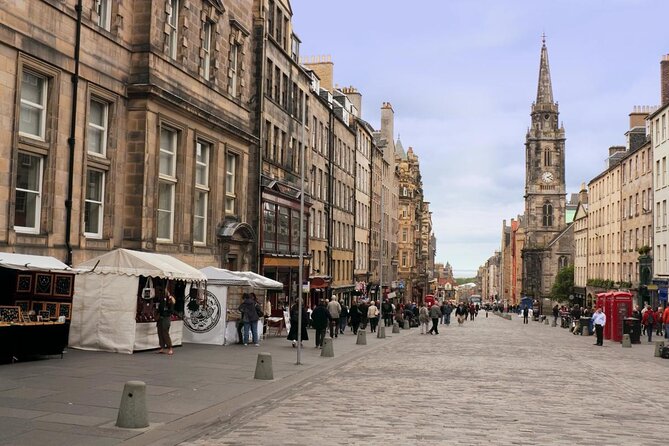 Pub Crawl in Edinburgh - Key points to know before you book
