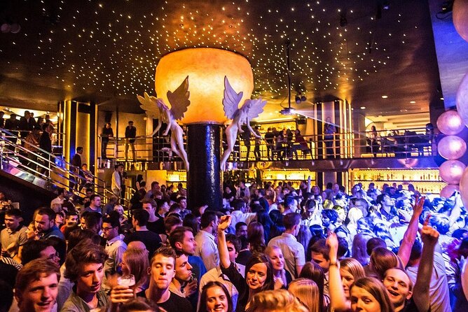 PUB CRAWL IN PRAGUE | Admission Ticket - Starting at Karlova 12 at 8:30 pm