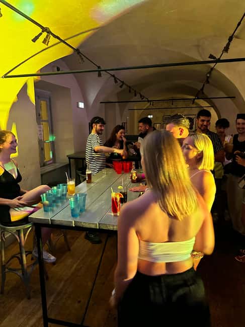 Pub Crawl Nice: Free Shots,Best Bar, Secret Surprise with us - The middle stops: drink deals, music, and changing energy