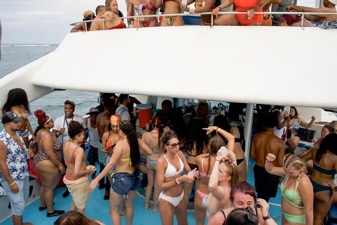 Punta Cana Booze Cruise, Snorkeling, Sand-Bar with Entertainment - Safety and who should skip it