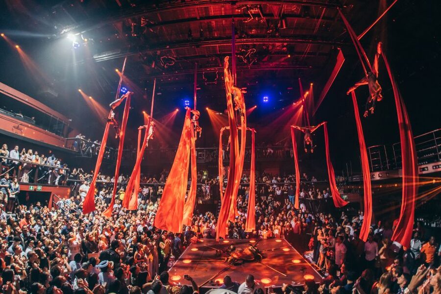 Punta Cana: Coco Bongo Nightclub Experience with Transfer - Who will enjoy Coco Bongo most?