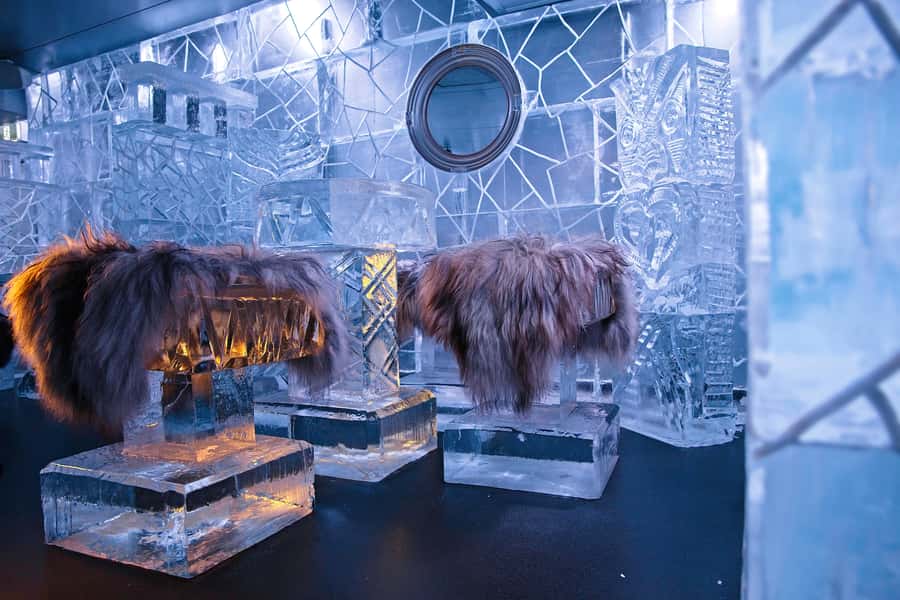 Queenstown: Ice Bar Entry with Warm Winter Gear and Drink - A good add-on beside the Skyline Gondola