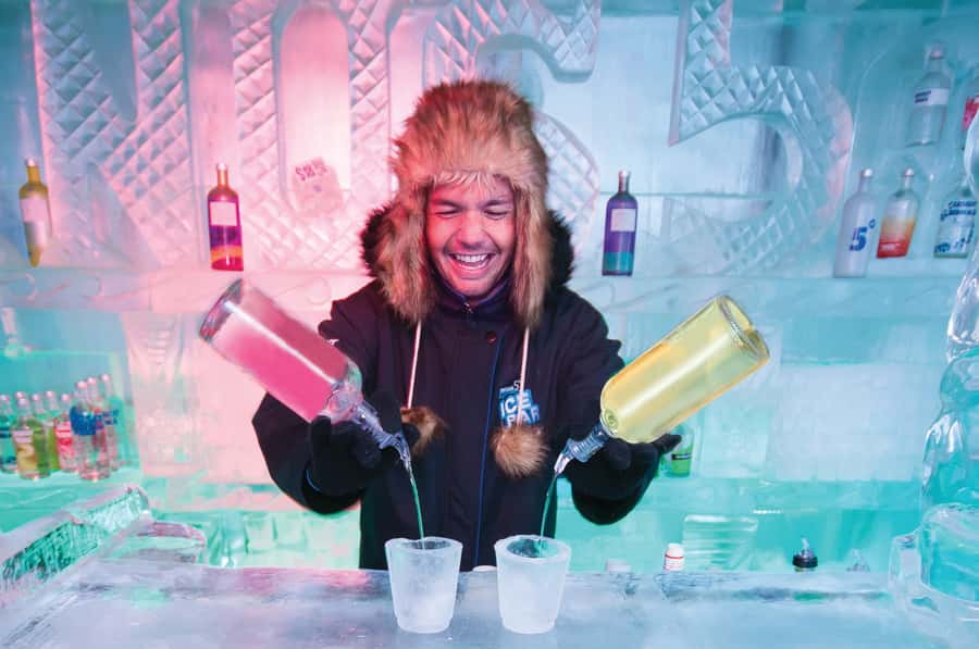 Queenstown: Minus 5 Ice Bar Experience with Drink Options - Entering Minus 5 at Steamer Wharf