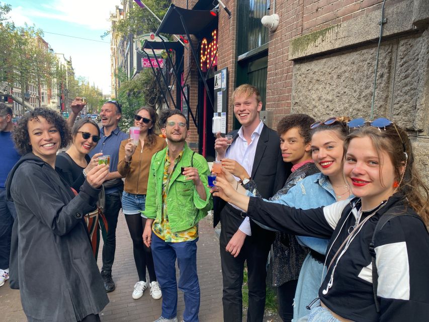 Rainbow Bar Stroll: Sashay through Amsterdam - How the tour guides affect the experience