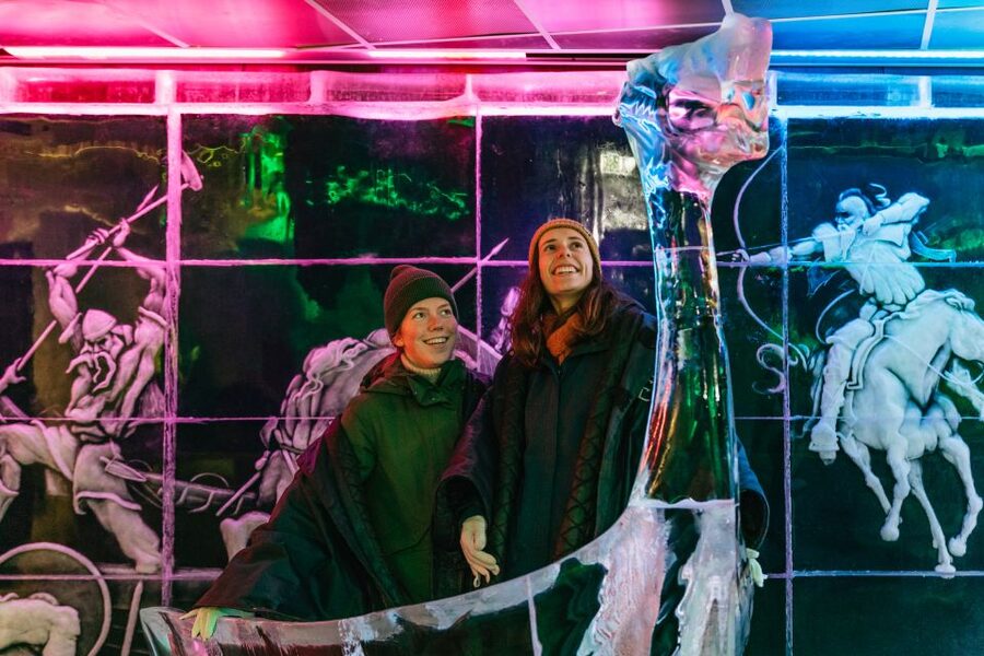 Reykjavik: Magic Ice Bar Entrance and Welcome Drink - How long the visit feels
