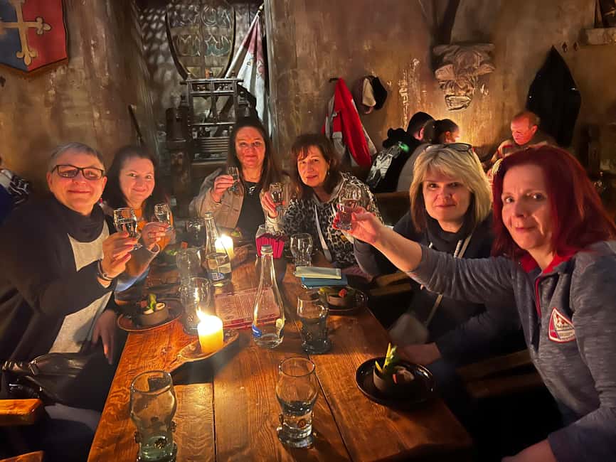 Riga: Pub Crawl for 50+ with Folk Clubs & Authentic Bars - Folk clubs and traditional music in Riga