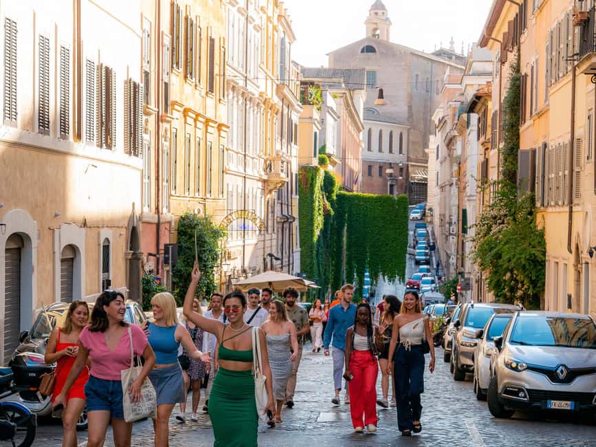 Rome: Guided Bar Crawl with Drinks & Dark History - Who will enjoy the Tipsy Tour most?