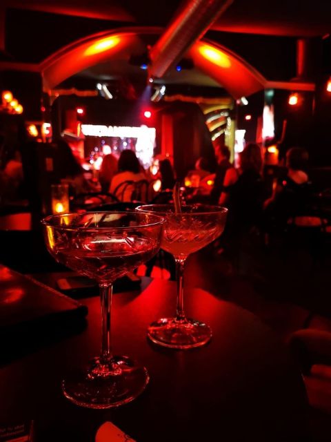 Rome: Night Life Walking Tour and Burlesque Show Entry - Burlesque brings a theatrical finale