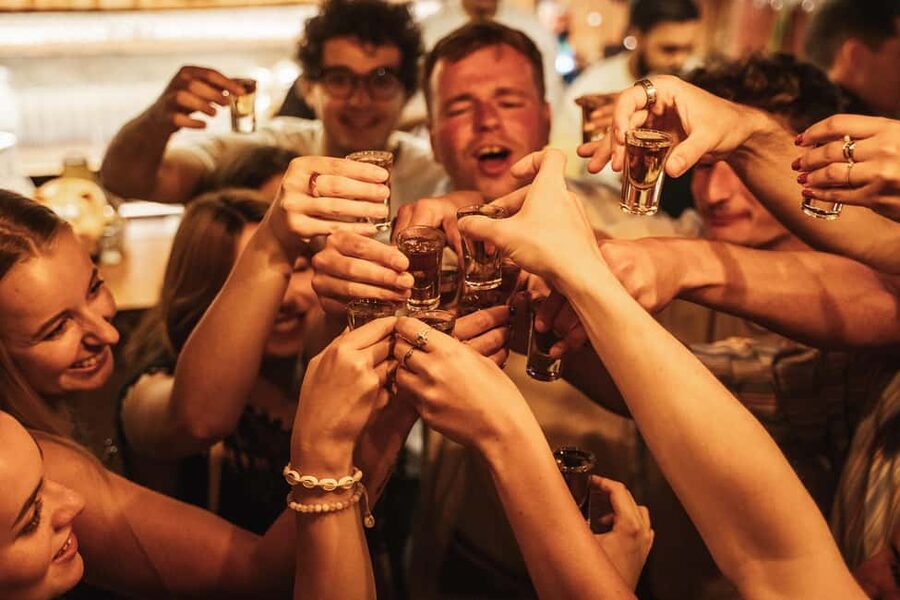 Rome: Nightlife Tour & Guided Bar Crawl with Games & Karaoke - Key points to know before booking