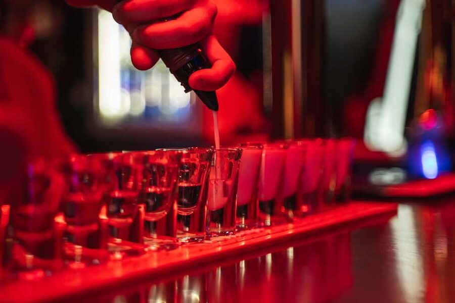 Rome: Nightlife Tour & Guided Bar Crawl with Games & Karaoke - Is $70 good value in Rome?