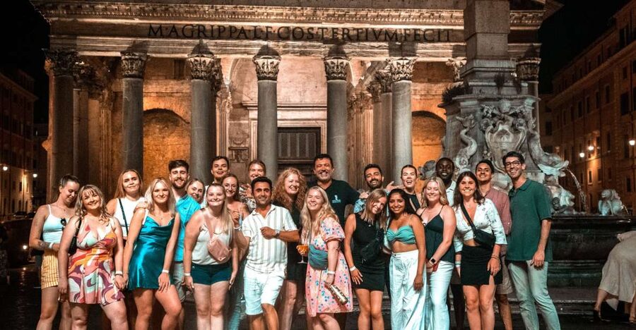 Rome: Pub Crawl & Ultimate Party Tour - Starting at 9:30 PM with the open bar
