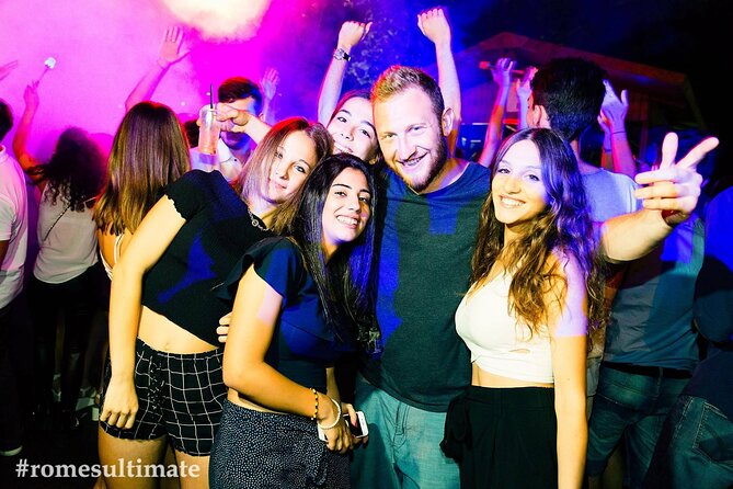 Rome's Ultimate Party aka the Spanish Steps Pub Crawl - The two bar stops after happy hour