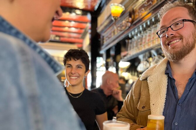 Royal Historic Pubs Walking Guided Tour in London - Four historic pubs, not ordinary bars