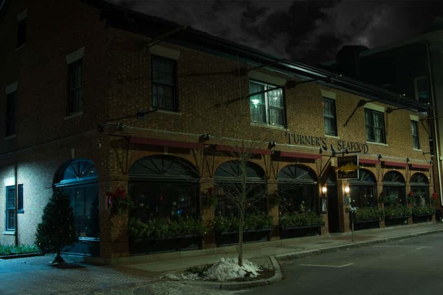 Salem: Boos and Brews Haunted Pub Crawl - Key points to know before you book