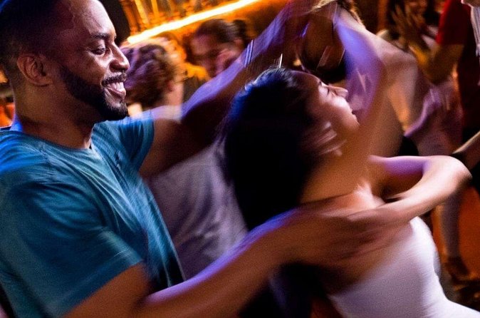 Salsa Dance Class and Nightlife Tour in San Juan - Comfort, weather, and getting ready