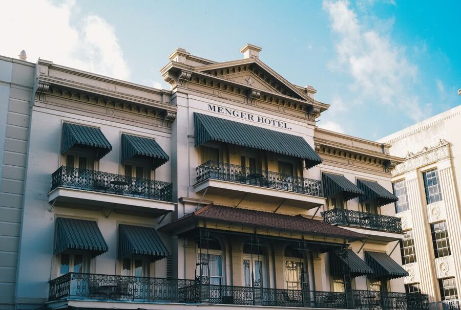 San Antonio: Guided Haunted Pub Crawl - Key points to know before you go
