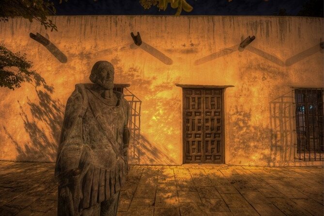 San Antonio Haunted Pub Crawl - Starting near the federal courthouse at 8 p.m.