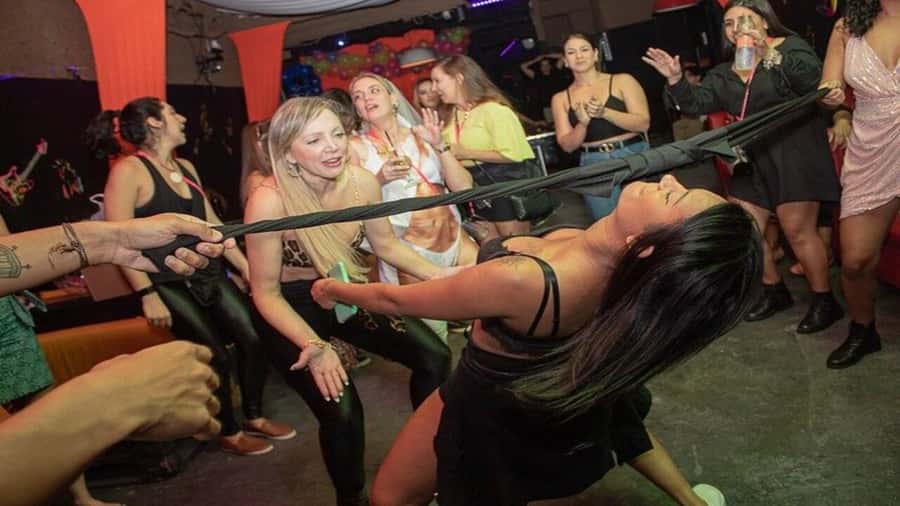 São Paulo Nightlife: Pub Crawl in the City that Never Sleeps - Why this crawl works for a first night in São Paulo