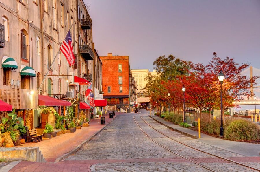 Savannah: Battles & Brews Civil War History Pub Crawl - Walking, weather, and comfort