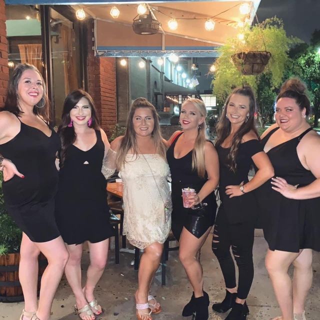 Savannah: Drag Queen Guided Pub Crawl with Sing-a-Longs - Is $38 good value?