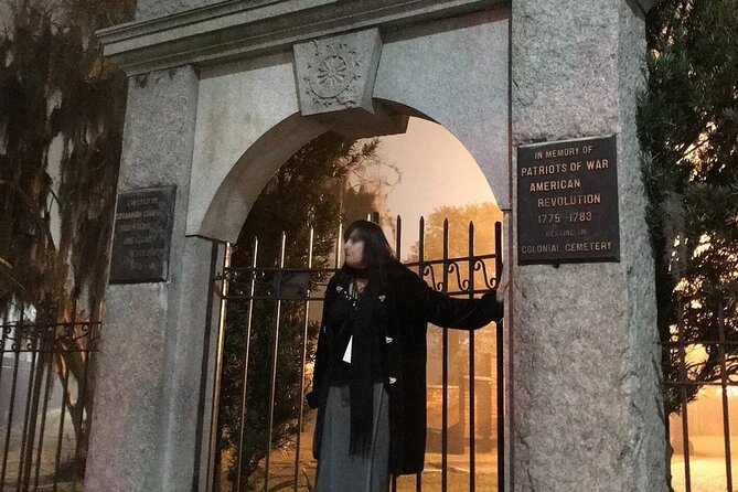 Savannah Haunted Pub Crawl Walking Tour - Ending at McDonough’s, or possibly somewhere else