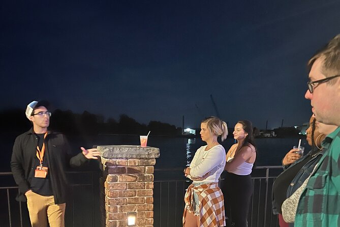 Savannah Strangled not Stirred Pub Crawl - Savannah after dark, with a darker story to tell