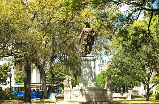Savannah Terrors: Spirits & Spirits Haunted Pub Crawl - Key points at a glance