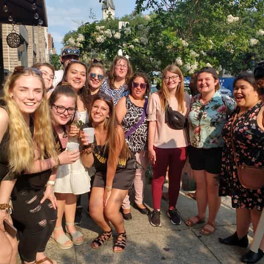 Savannah: True Crime Pub Crawl, The Original Murder Tour - Four or more bars, with Savannah’s open-container advantage