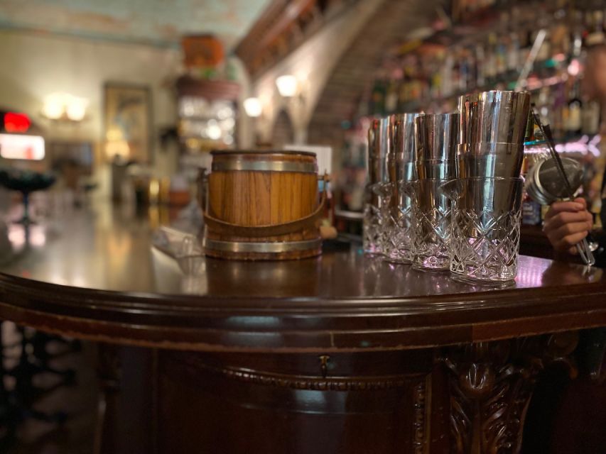 Savannah: Walktails and Bar Bites - The first cocktail sets the pace