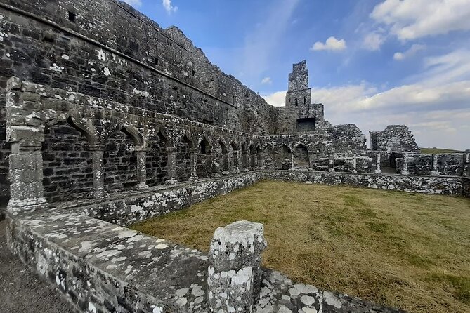 Sean's Bar, Athlone Castle and Clonmacnoise Monastery - Clonmacnoise, the Day’s Main Historic Stop